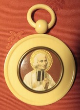 MEDAILLE de BERCEAU ancienne