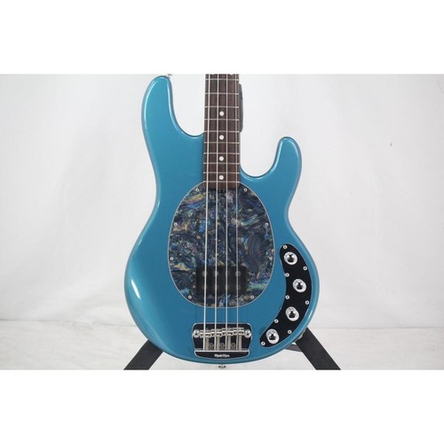 Music man ltd stingray blue - music,
