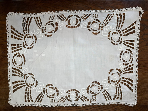 Dentelle ancienne broderie - ancienne,