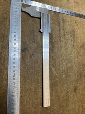 Roch  Junior, PIED A COULISSE