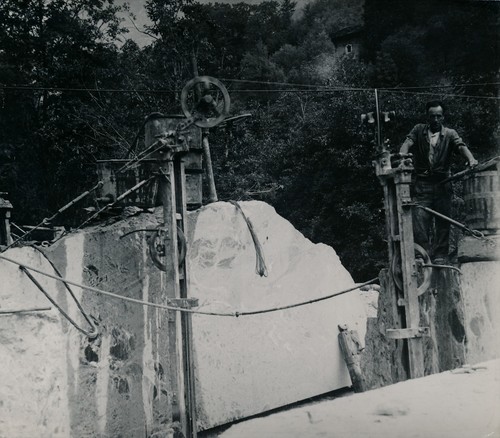 Carrare 1950 carrière de - -,
