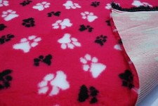 Professionnel Antidérapant Vétérinaire Chien Chiot Literie LG Pattes - Cerise