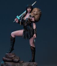 Figurine princesse guerrière