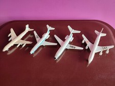 Lot de 4 avions Matchbox
