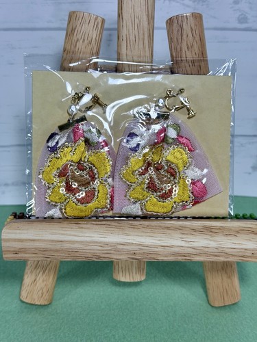 Boucles oreilles clips - d'oreilles,
