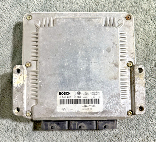 Calculateur moteur renault - calculateur,
