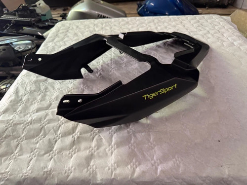 Carenage arriere triumph - carenage,
