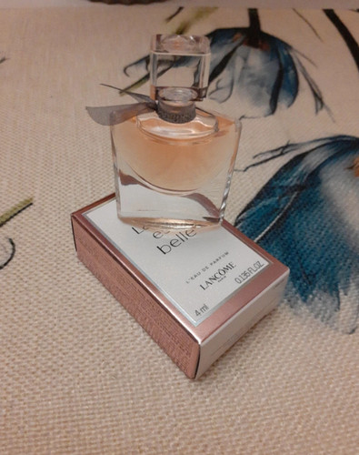 Eau parfum vie est belle - de,