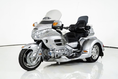 2007 honda gl1800 - with, trailer
