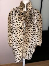 Manteau en fausse fourrure léopard