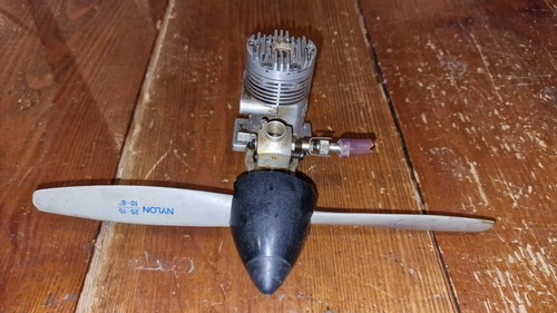 Moteur thermique vintage enya - vintage,
