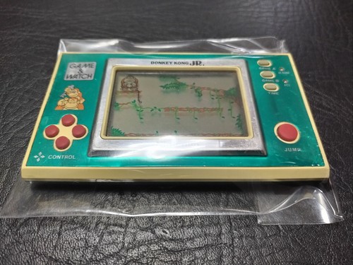 Game watch nintendo new - game,