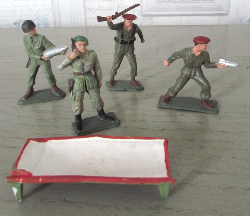 Lot soldats brancard - +,
