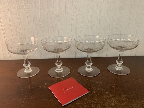 Coupes gravées champagne - à,