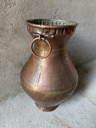 Vase amphore cuivre ancien