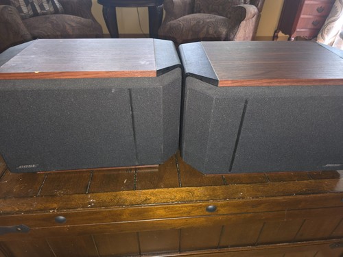 Pair bose 301 - pair, series
