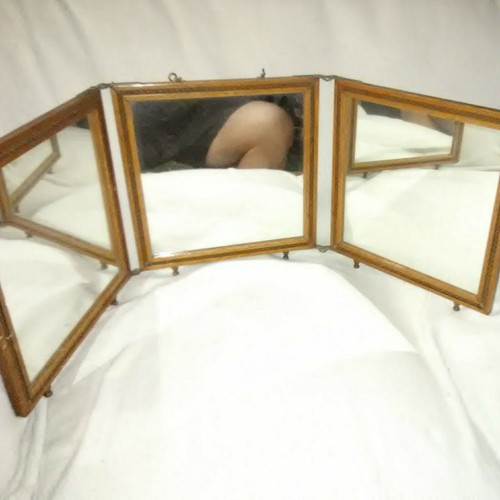 Antique tri folding vanity - tri-folding,