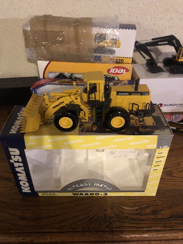 Chargeur komatsu wa600 - chargeur,