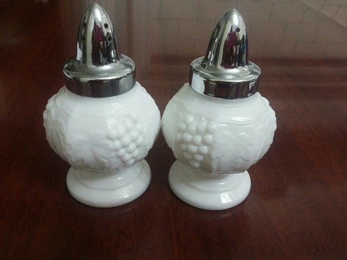 Milk glass salt pepper - milk,