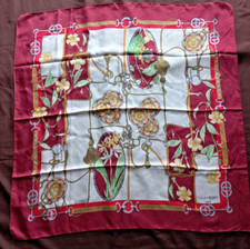 Foulard Courrèges Paris  Soie