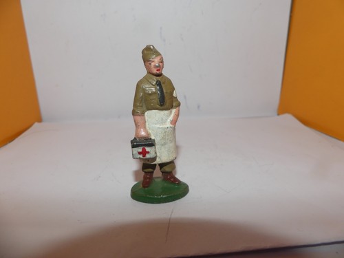 Figurine quiralu service - quiralu, de