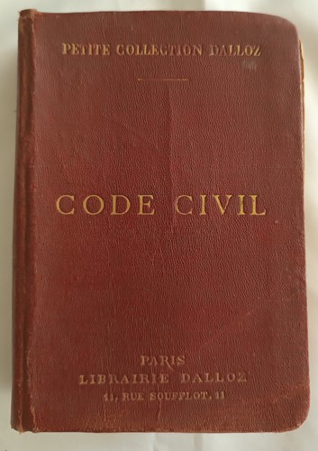 Code civil petite - -,