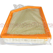 OEM Air Filter Chevrolet Silverado 2500/GMC Sierra 3500 #84554703 A31515 WA11057
