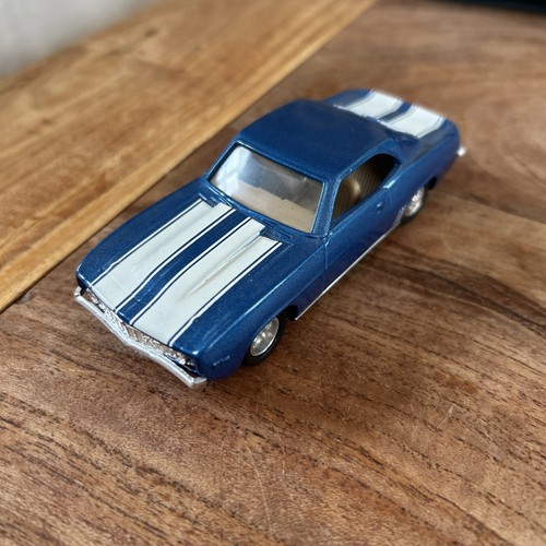 Ertl chevrolet camaro - chevrolet,