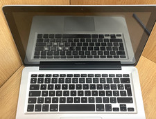 Apple MacBook Pro  HS