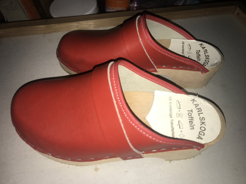 Vds jolie paire sabots - , bois