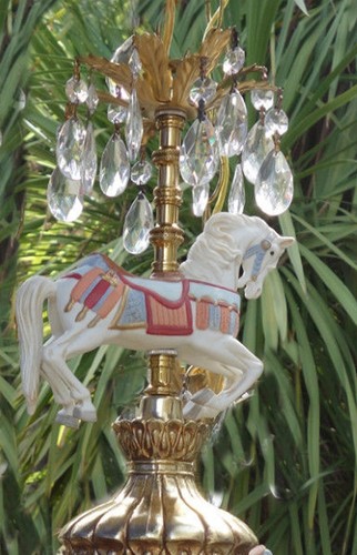 White porcelain horse - 1,