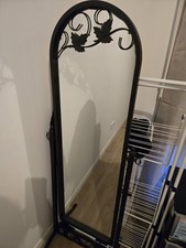 Miroir sur pied