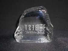 STUNNING DUBAI CRYSTAL PAPERWEIGHT PAPER PRESS  