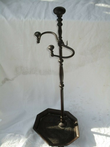 Ancien porte parapluie - en, fer