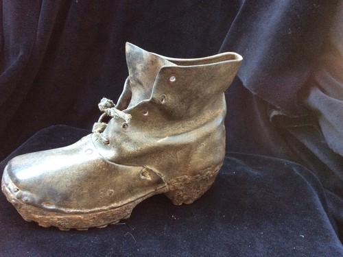 Ancien soulier enfant - ancien, d’enfant