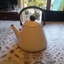 bouilloire émaillée