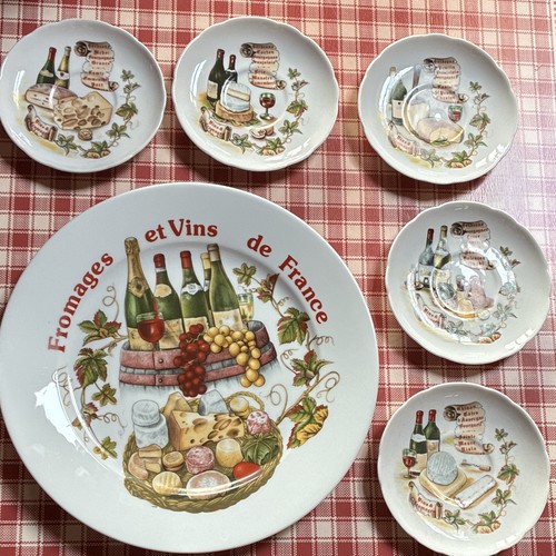 Plateau lot 5 assiettes - ,