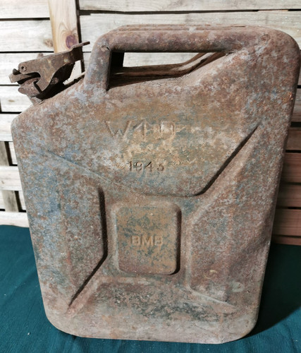 Ancien jerrycan militaire - militaire, wd