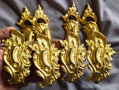 Lot embrasses en bronze - lot,