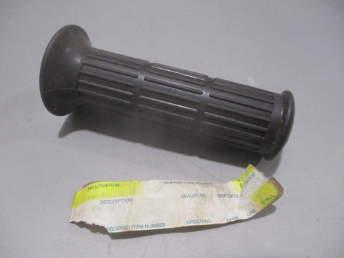 Nos yamaha oem grip - yamaha,