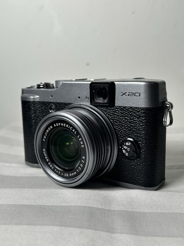 Fujifilm x20 compact - fujifilm,