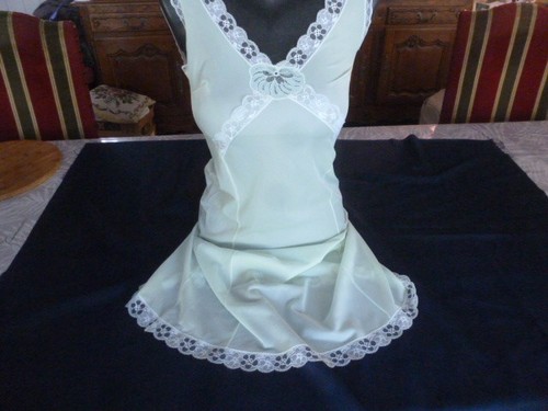 Jolie combinaison fond robe - jolie,