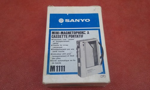 Sanyo m1111 walkman - m1111,
