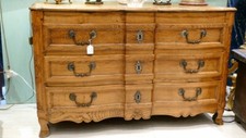 Commode Arbalète Regence En Frêne Massif, époque Début XVIII ème 