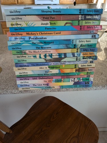 Lot walt disney - of,