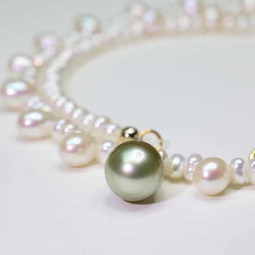 Collier perle noire dorée - dorée, de