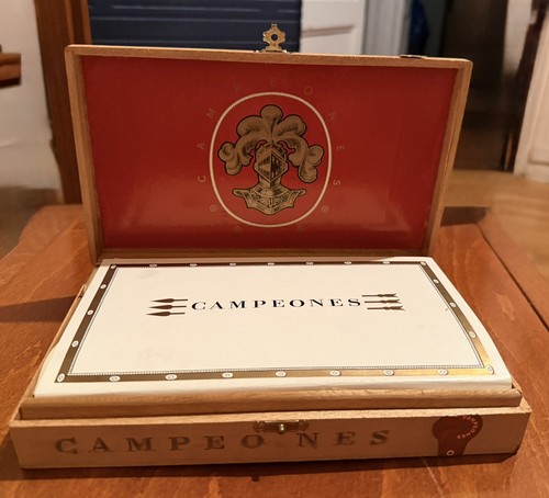 Ancienne boîte coffret - , en