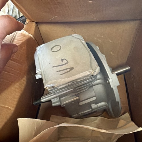 Briggs stratton lawnmower - briggs, gas