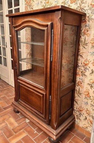 Vitrine ancienne