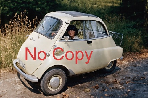 Isetta sa conductrice - (bmw), et